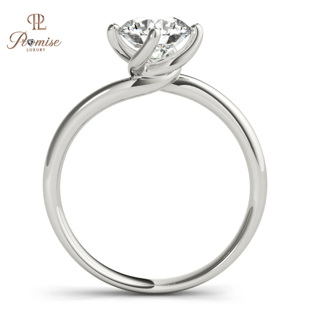 Antique Round Diamond Bridal Ring – Classic Solitaire Gold Ring