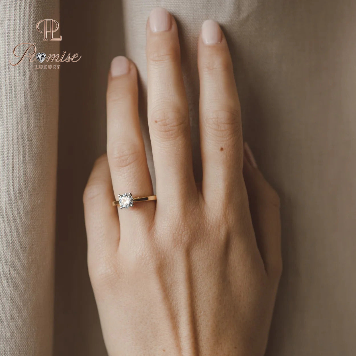 Minimalist Round Diamond 4-Prong Solitaire Ring – Perfect Proposal Ring