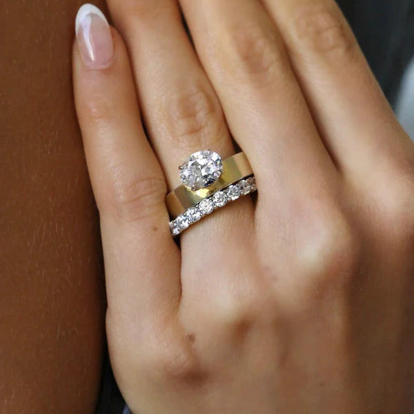 East West Oval Solitaire Cigar Ring – Modern Floating Diamond Ring