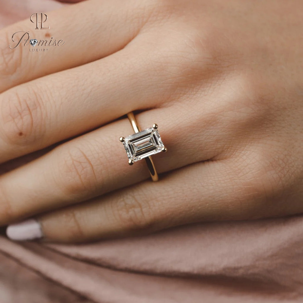 Vintage Emerald Cut Diamond Engagement Ring in Gold