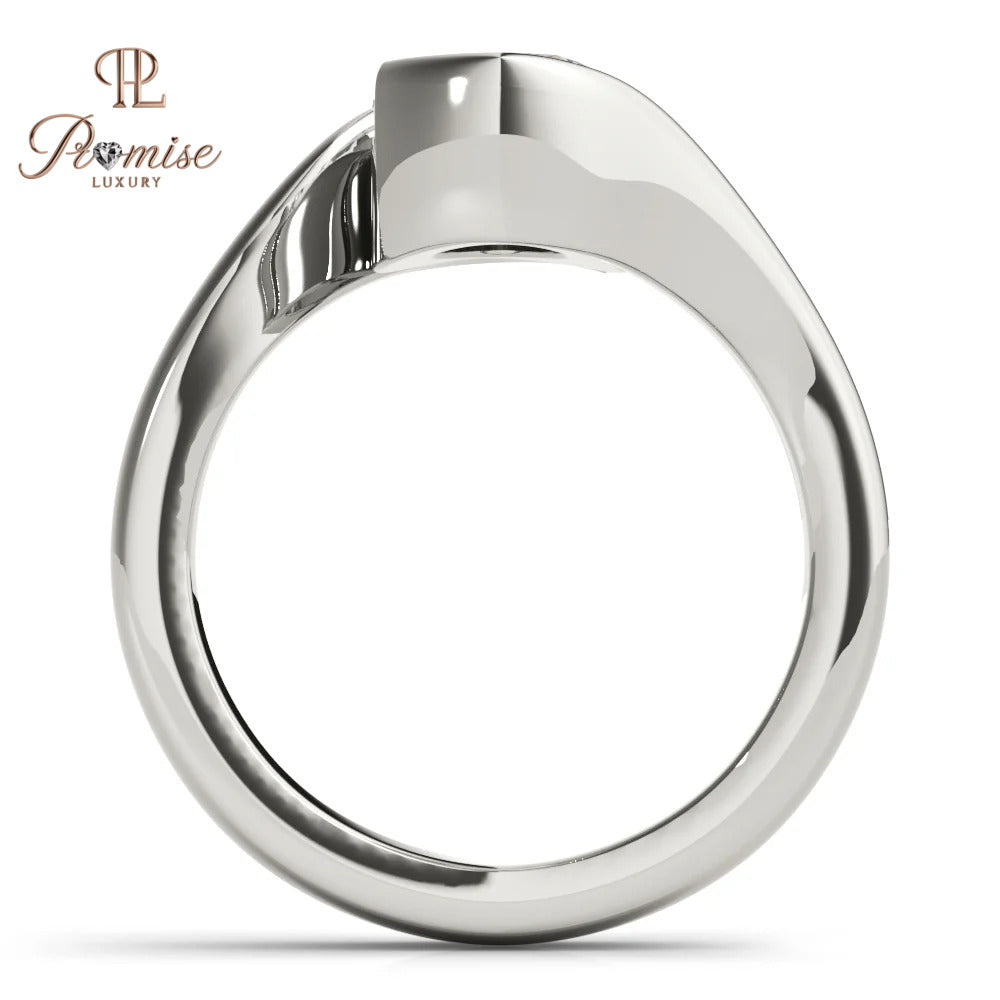 Minimalist Oval Diamond Ring – Half Bezel Engagement Ring in 14K Gold