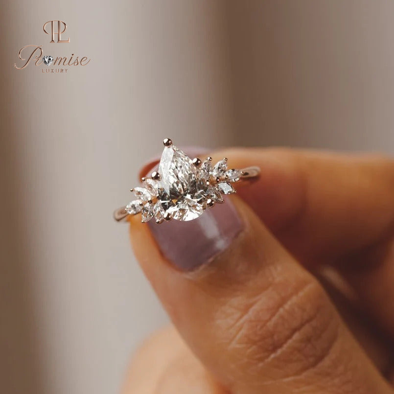Pear Diamond Ring with Side Marquise Clusters – Luxury Engagement Ring for Women