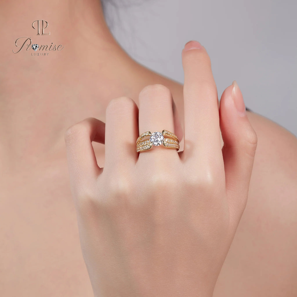 Premium Split Shank pave Diamond Engagement Ring - Round Solitire white Gold Ring