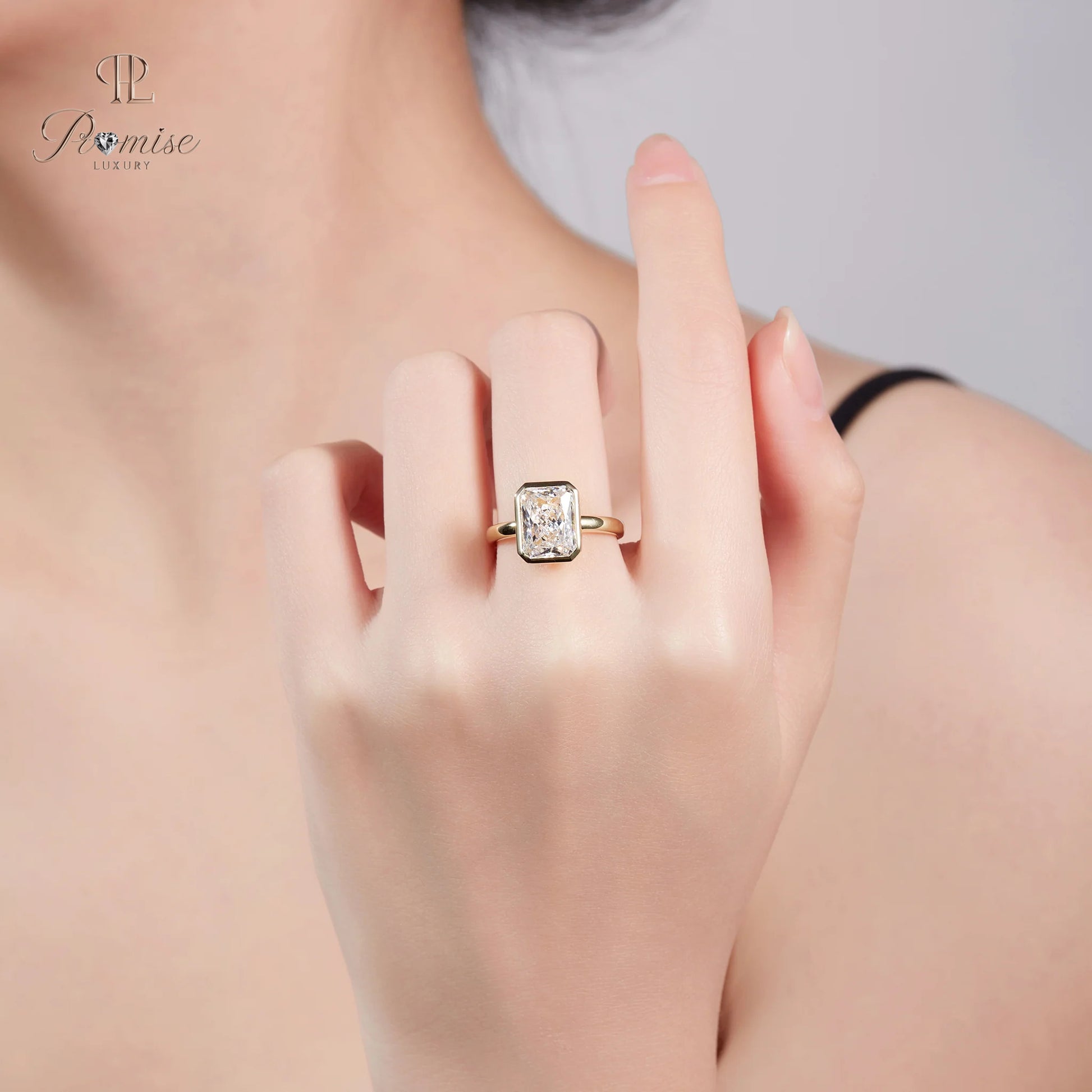Minimalist Radiant Cut Diamond Ring – Modern Bezel Solitaire Ring