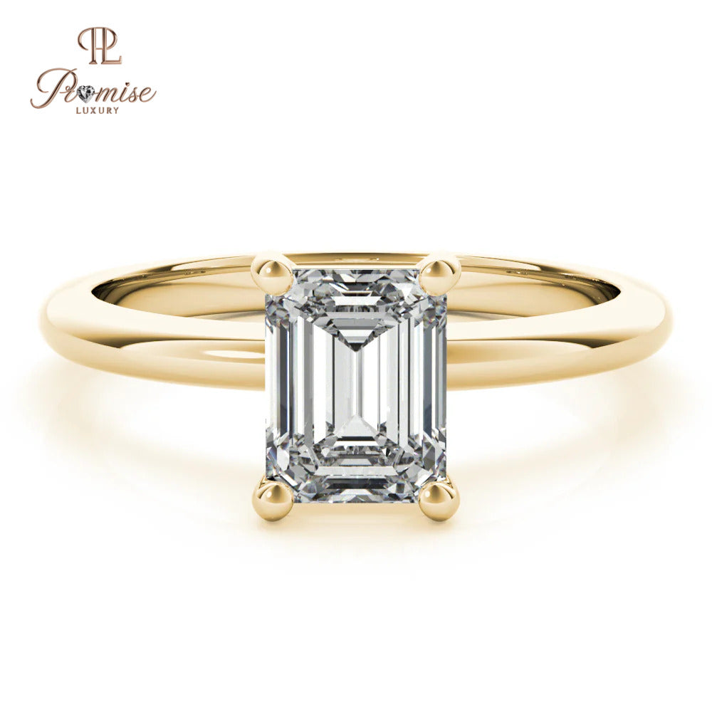 Vintage Emerald Cut Diamond Engagement Ring in Gold