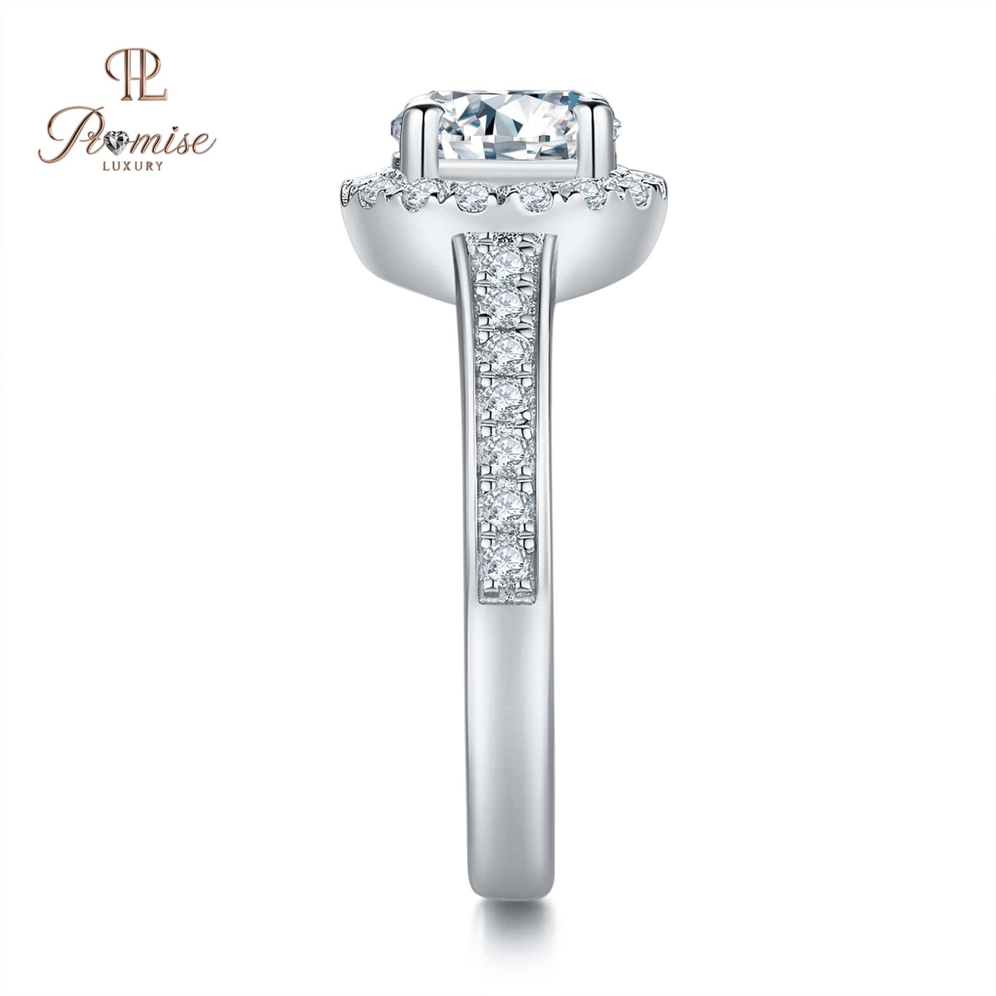 Premium Round Halo Diamond Ring – Sparkling Engagement Ring