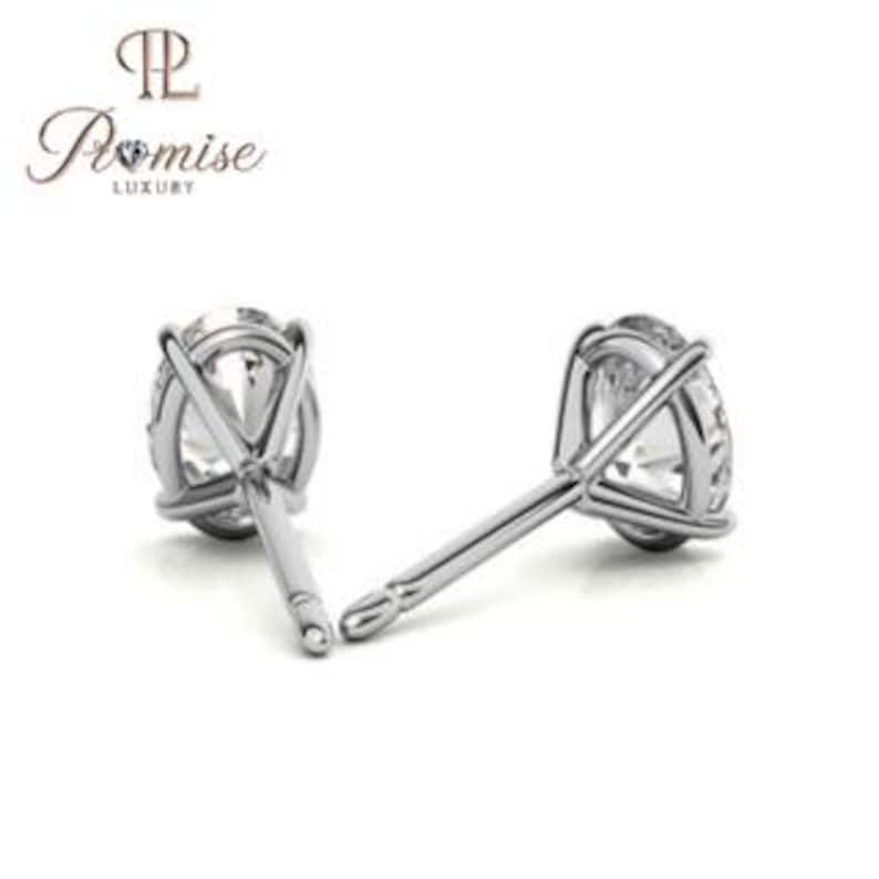 Lab-Grown Oval Diamond Stud Earrings in White Gold for Women