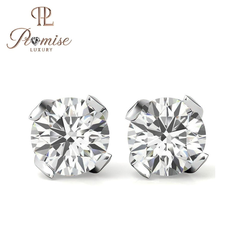 Classic Vintage Round Cut Twisted Stud Earring - 4 Prong Dainty Luxury Look Stud
