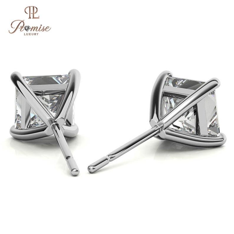 Princess Cut Solitaire Diamond Stud Earrings in 14K Gold – Classic Everyday Luxury