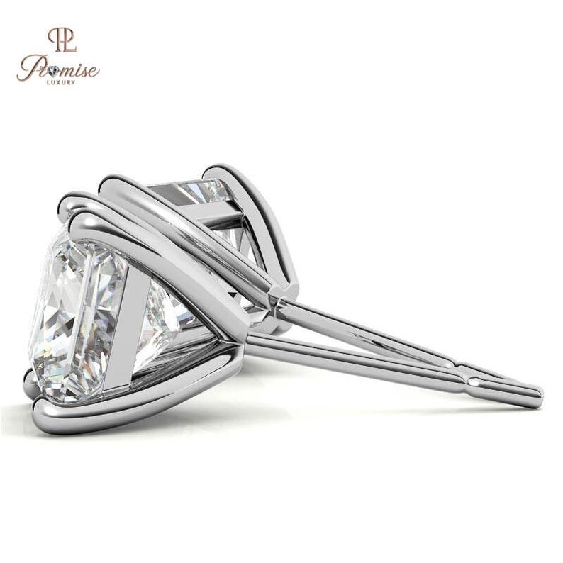 Princess Cut Solitaire Diamond Stud Earrings in 14K Gold – Classic Everyday Luxury