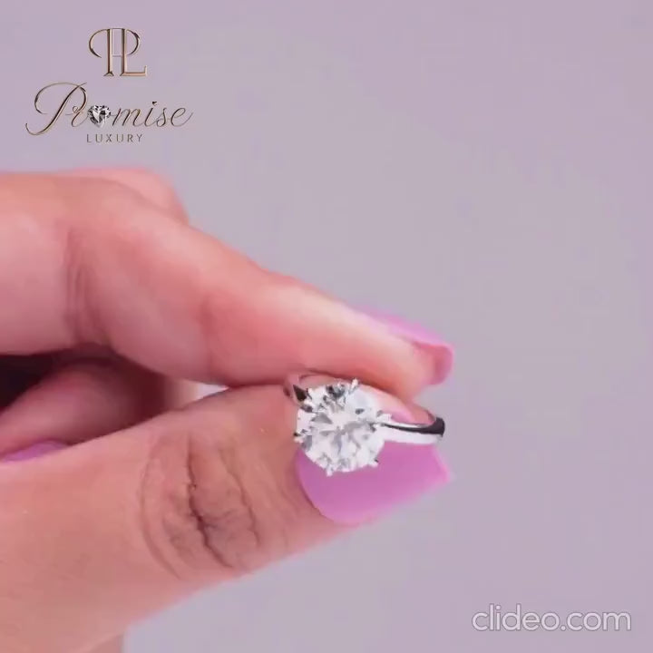 4-Prong Solitaire Round Diamond Ring in Solid Gold – Engagement & Wedding Ring