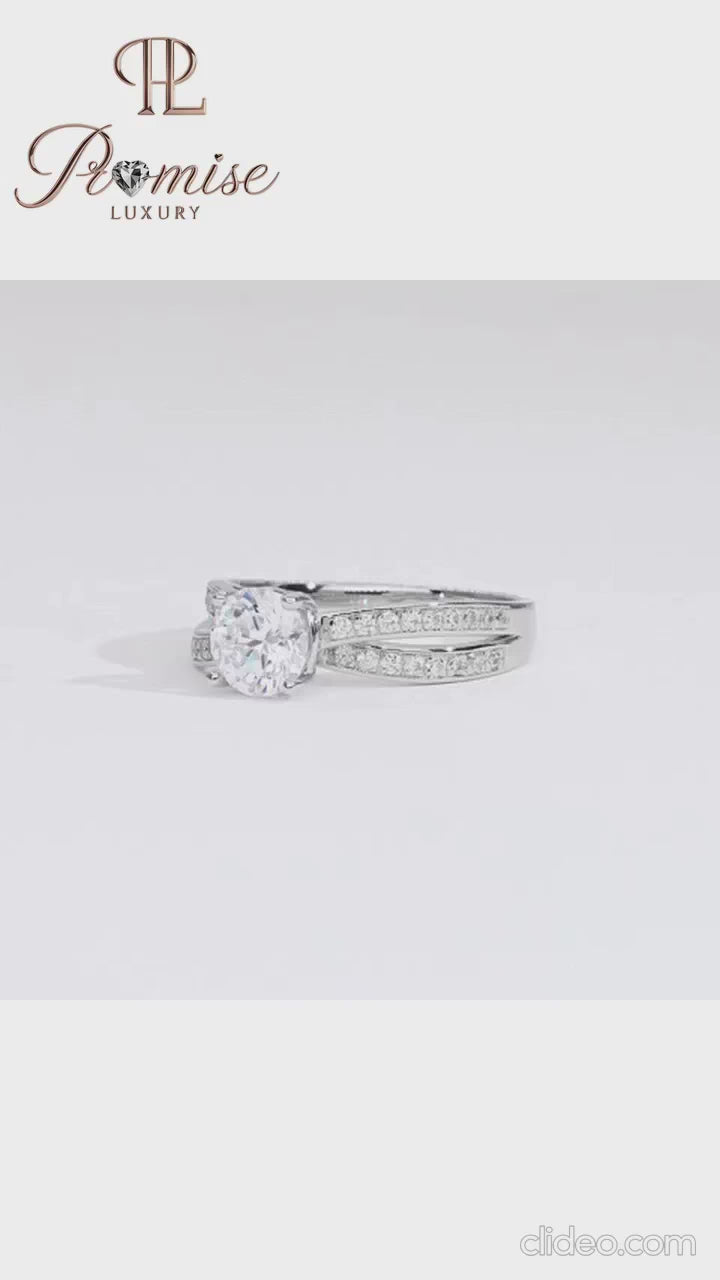 Vintage Split Shank Diamond Ring - Round Cut Engagement Ring in Solid Gold